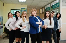 Можно ли госслужащему ходить на митинги и что за это бывает